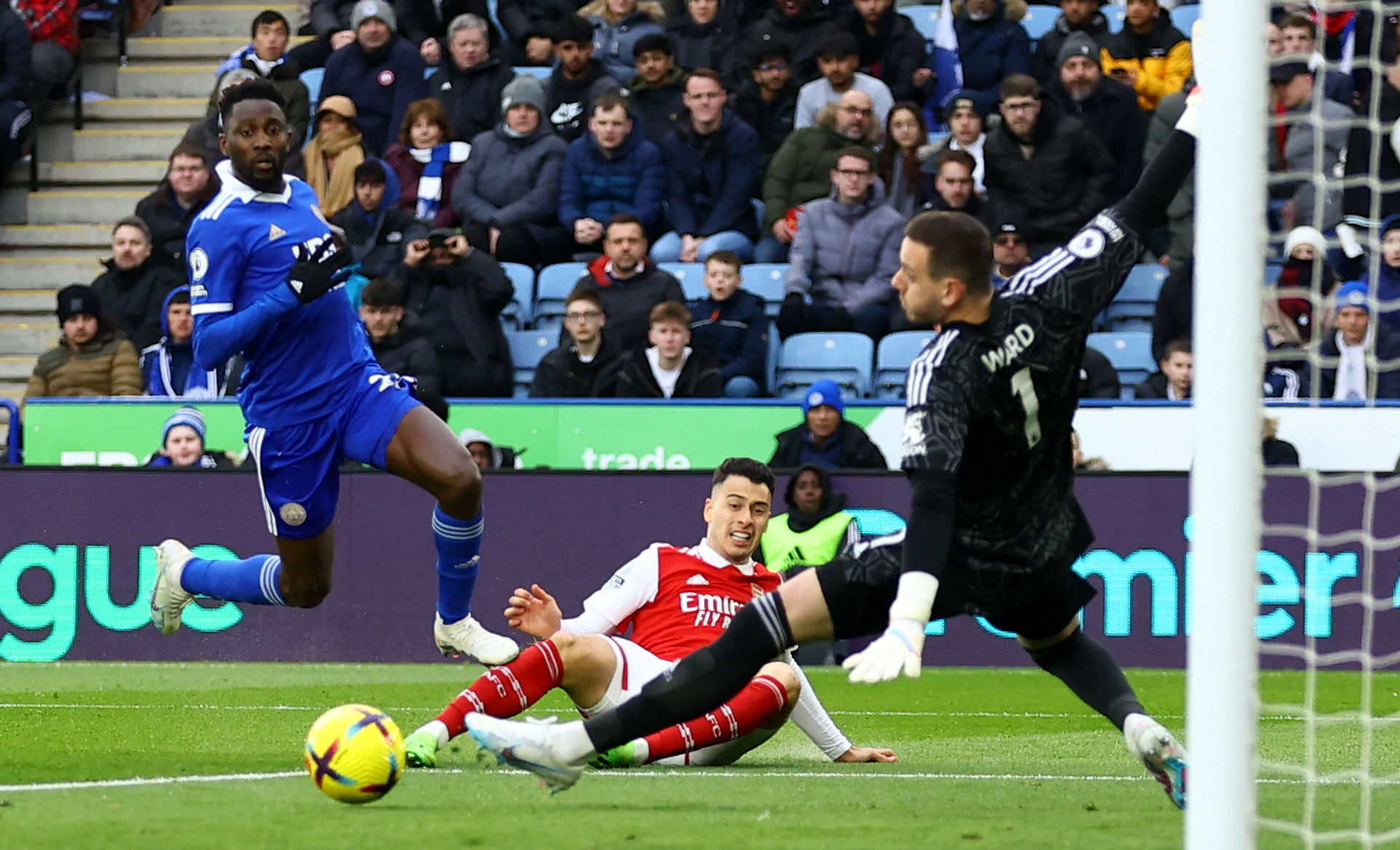 安切洛蒂降薪一半回皇馬 答應解約條款.